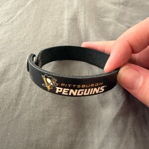 NHL Pittsburgh Penguins Black Bracelet